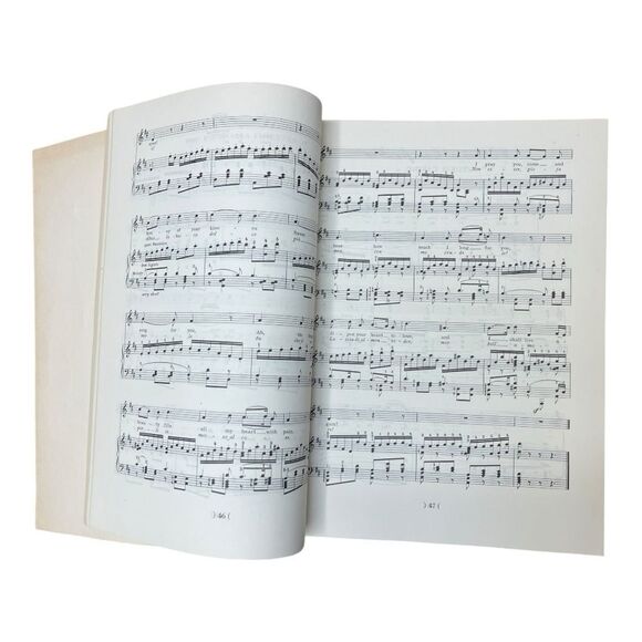 A Treasury of Grand Opera 1946 Henry W. Simon, Editor Collectible Vintage - Picture 3 of 7